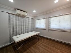 Jurong East Avenue 1 (D22), Shop House #566892841